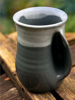 NWOT Snowcap Handmade Two-Tone Ceramic Right-hand Mug — Gray and White